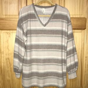 Crepas long sleeve top